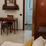 דירה Front Vatican Museum *
