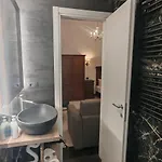 Apartman Front Vatican Museum *