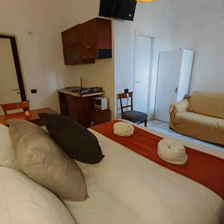 Front Vatican Museum Appartamento Roma