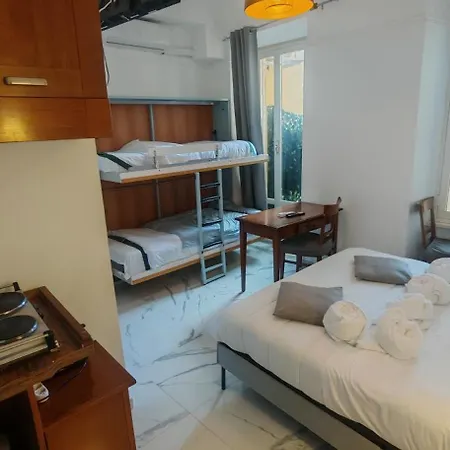 Front Vatican Museum Apartment