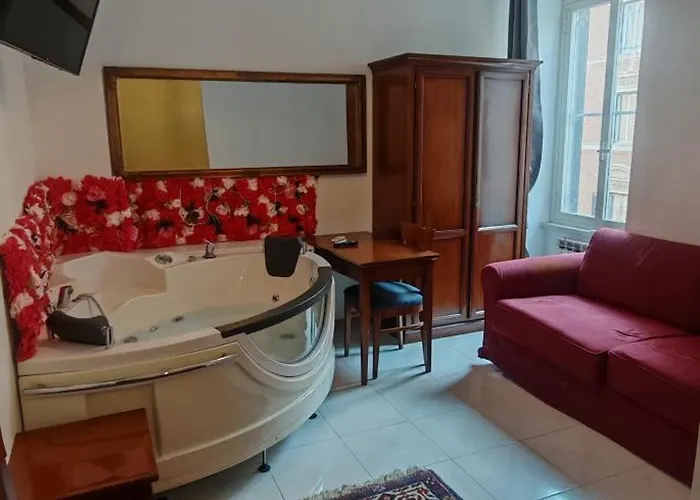 Front Vatican Museum *