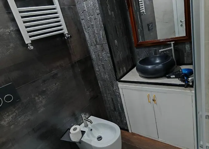 Front Vatican Museum * Róma