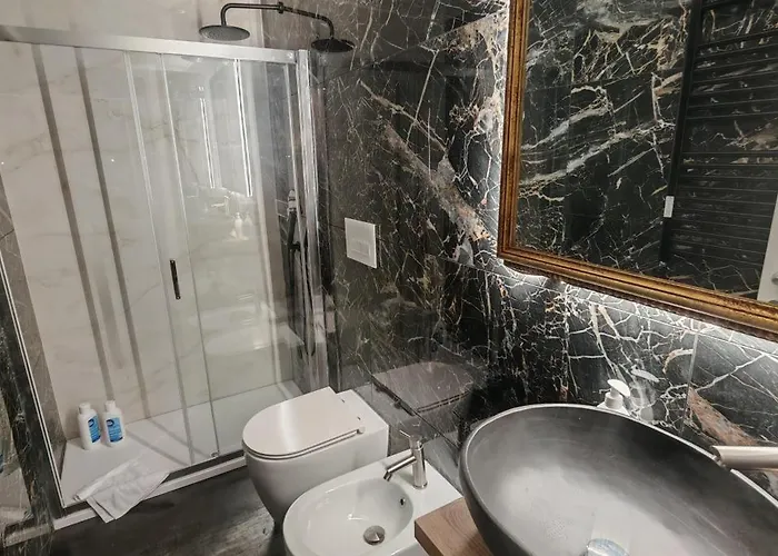 Front Vatican Museum * Roma